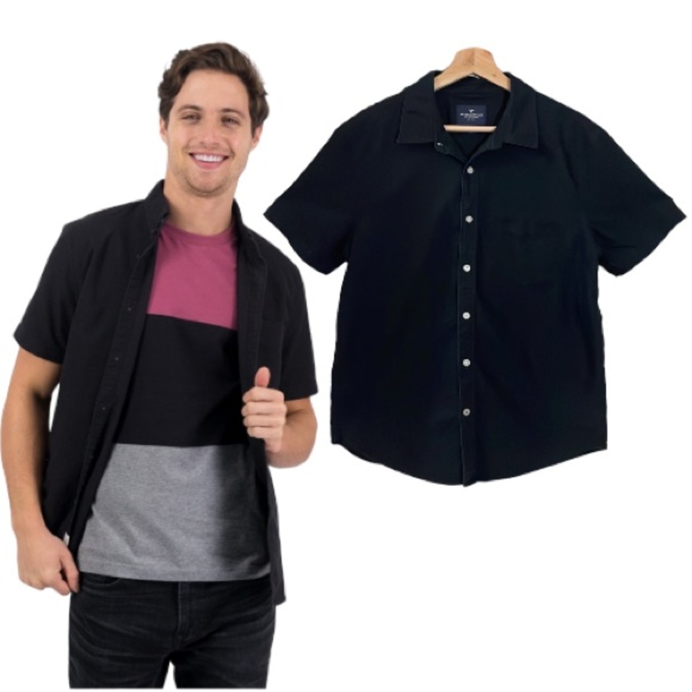 2/$30 American Eagle Black Short Sleeve Button Down Shirt Size Large